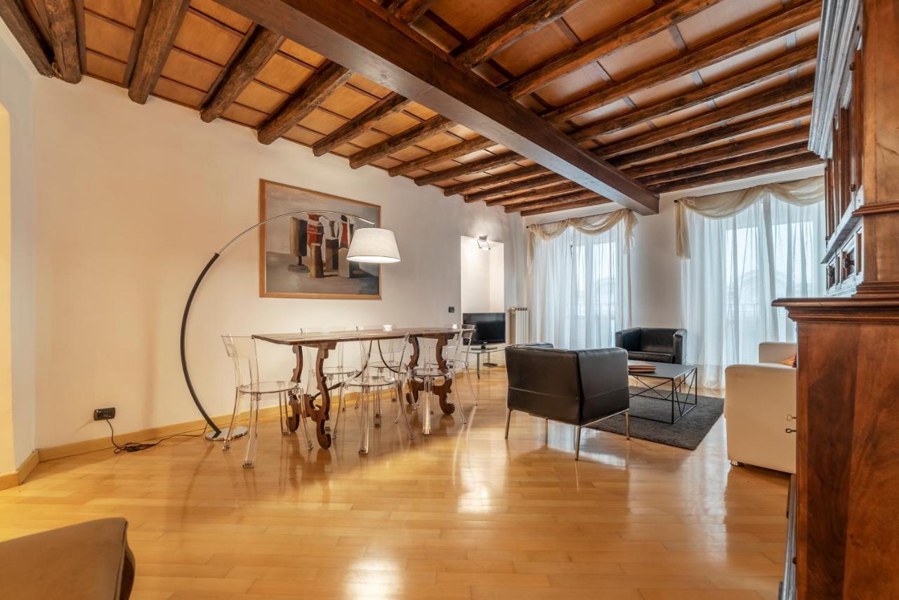 Pantheon View Apartment Rome Extérieur photo